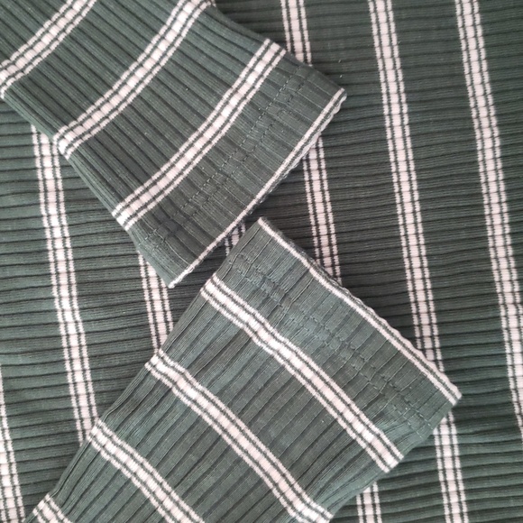 Reformation Striped Green Long Sleeve Chic Feminine Preppy Mini Dress Size XS - Picture 4 of 7